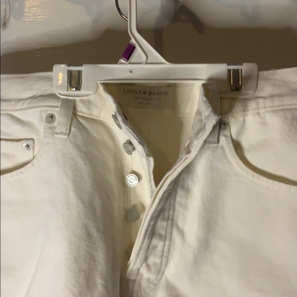 Lucky brand midi denim shorts - Picture 2 of 5